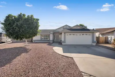 Image de Visit our Diamond in the Desert! New Heated Pool w/ 30ft Baja Shelf!