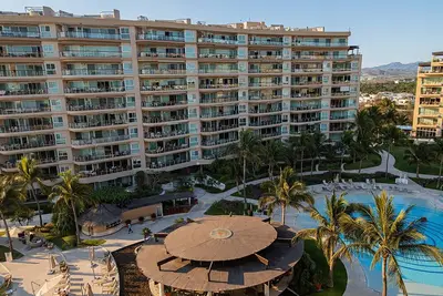 Image de Beachfront 4-bedroom condo in beautiful Nuevo Nayarit gated community