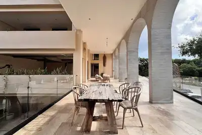 Image de Elegant Dept Jacuzzi, Pool, Gym