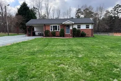 Image de Little Brick House in Liberty