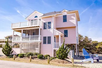 Image de Always Dreaming - Corolla, Ocean Sands, 150 Yds to Beach, Oceanside, Pool, Hot Tub, Pets Ok