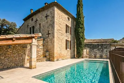 Image de Maison avec piscine privée