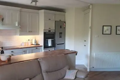 Image de Homely & Comfortable 2 bed Apartment in D6