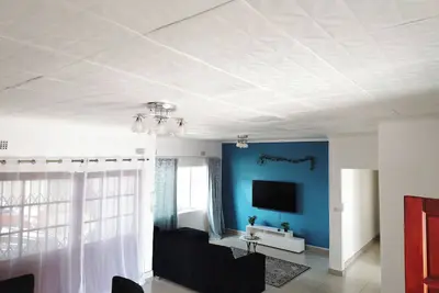 Image de Quaint secure 3-bedroom house with Ac in charming Gaborone