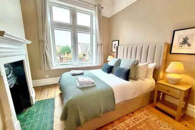 Image de Bournemouth Beach Break - Stylish Two Bedroom - Walk to Town and Beaches