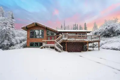 Image de Cozy Alaska Home, in Anchorage, Alaska