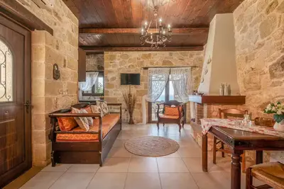 Image de The Stonemade Houses \"Georgia\"\nEntire home in Phalasarna, Greece