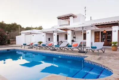 Image de Casa Cala Llonga Family house with pool, 850m from the beach of Cala Llonga
