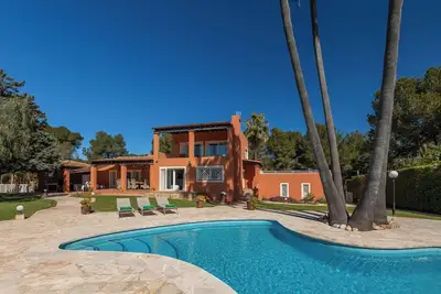 Image de New! Villa Lucia - Cinq Chambres Villa, Couchages 8