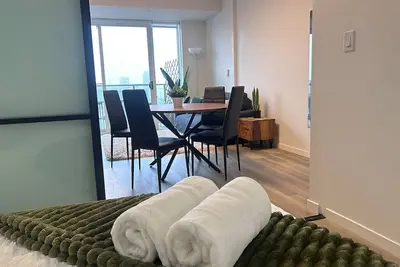 Image de Modern condo in the heart of Westboro