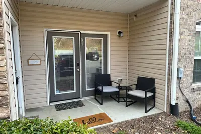 Image de Spacious and inviting  2-bedroom apartment with Ac in charming Boone