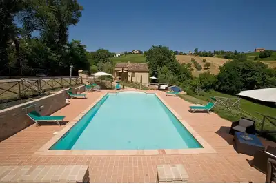 Image de Villa Il Rigogolo - Private Pool in the Hills of the Marche Region