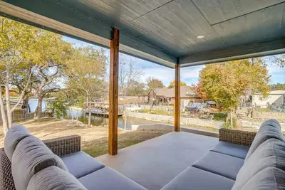 Image de Lake Front Granbury Retreat Lake House