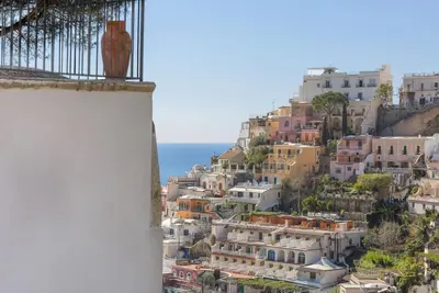 Image de Alcova Apartment – Terrace with a View of Positano