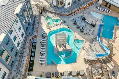 Image de Zion Explorer Retreat | Waterpark with Lazy River