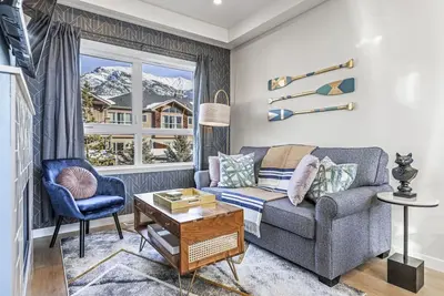 Image de 2br Townhome with Mountain View 3min from Dt Canmore