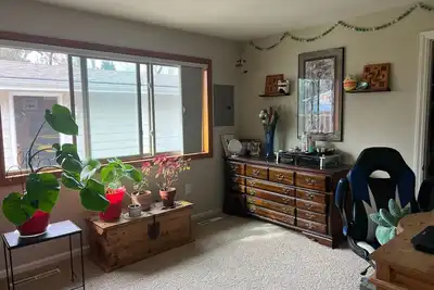 Image de World Cup Ready / Fifa Shuttle and Ku at Your Door. Large backyard, ample space