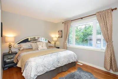 Image de West End Executive 3br Furnished Bungalow