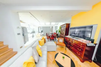 Image de Unwind 2Bed with Garden, Sauna and Hot tub