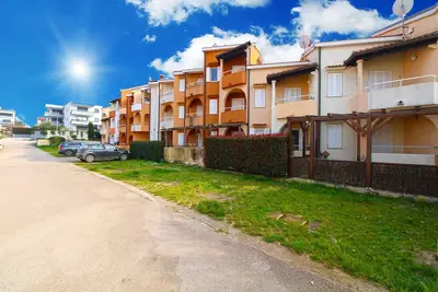 Image de Studio apartment 2422/198448 (Istria - Banjole), 1000m from the beach