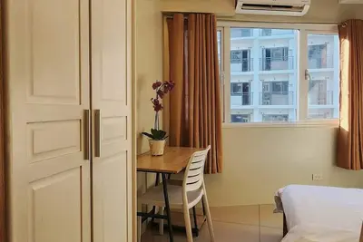 Image de Shell Residences Moa - The Executive Suites Sl002 Cozy 1 Bedroom with Ac, Wi-Fi