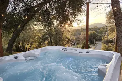 Image de Echo Valley Retreat/Yosemite/Hot Tub/Game Room/Bbq/Firepit