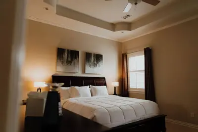 Image de Spacious 4-bedroom house in peaceful Ardmore Near Lake Murray