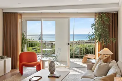 Image de Apartment R111 - Designer Style and Elegance