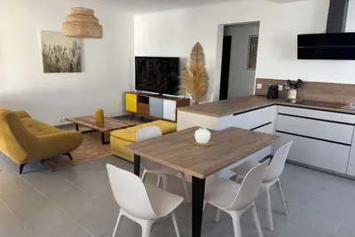 Image de Bambou appartement spacieux a deux pas de la plage de Calvi