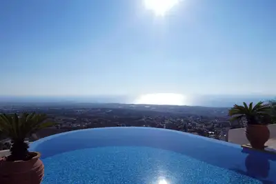 Image de Breathtaking Villa, Panoramic Sea View, Infinity Pool, 3bdr