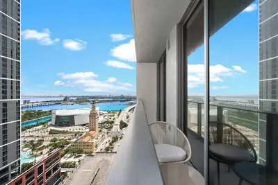Image de Downtown Miami Condo | Prime Location