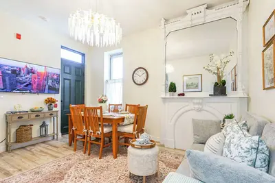 Image de Parisian 3br Stay - Near Penn, Drexel & Dining