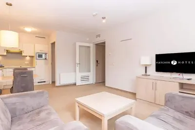 Image de 2 Spacious Wellness Retreat | Spa, Pool & Resort Access | Beach & Nature Park