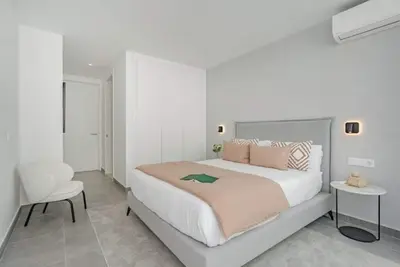 Image de Standard Villa 6 - Casangular by Upper