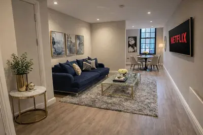 Image de Appartement-Présidentielle-Salle de bain privée-Vue sur Rue-Ep8