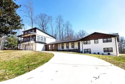 Image de Heated Pool~The White House Grand Atlanta - Entire Home