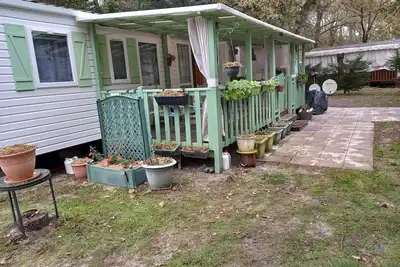 Image de Le Gaoucher 2*\nMobilhome près de la foret et du lac de Leon