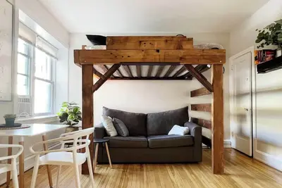 Image de Rustic Design | King Bed | Bunk Bed | Sofa Bed