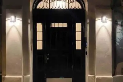 Image de Huge Desk - Central - Soak Tub - Walkscore 98