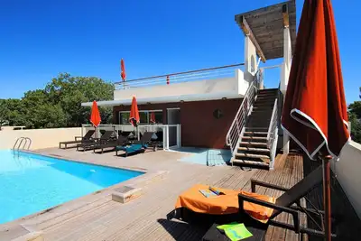 Image de Appart Climatisé Avec Wi-Fi Gratuit + Piscine