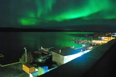 Image de See Aurora and lake from Every room - 2bd 2bth