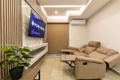 Image de ¡Luxury in Centro! Parking, Gym & Pool - 6 people