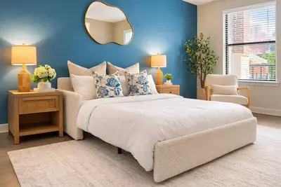 Image de 1br Modern Home, WORKERfriendly, Pool&Gym, KINGbed