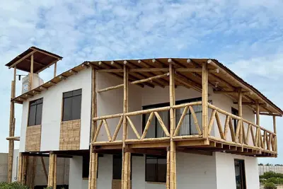 Image de Ecological cabin in Paraíso Huacho.