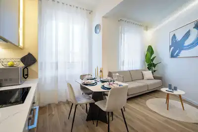 Image de Elegant design, 3 bedrooms, 2 bathrooms, bright