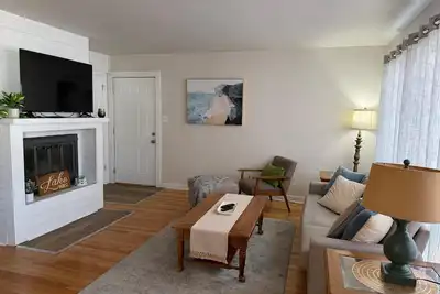 Image de 2-Bedroom House in Millerbeach