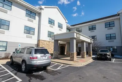 MainStay Suites Chicago, Hillside