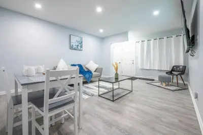 Image de New 2br | Near Yyc Airport & Downtown - 4408 – Up