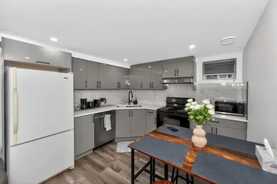 Image de 2br Suite | Family Friendly | Near Yyc Airport & Downtown - 4412 – Dn