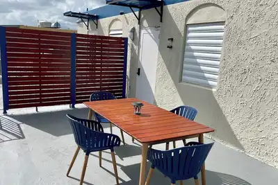 Image de 2-bedroom apartment in fabulous Levittown with Ac comfort